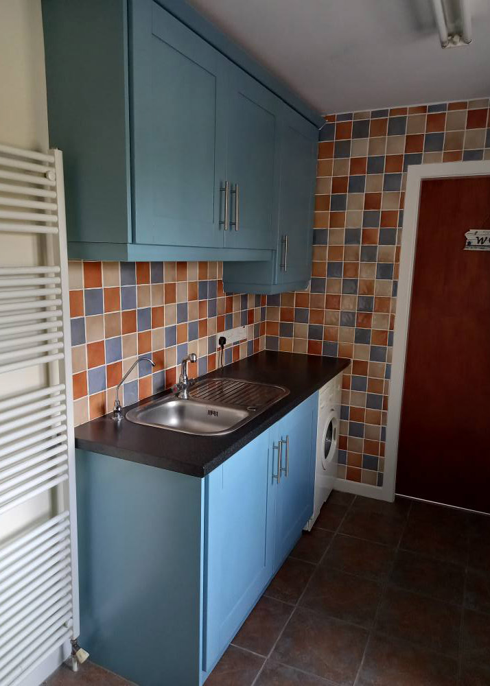 kitchen cupboard spraying